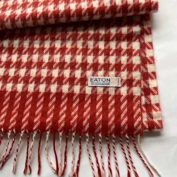 Eaton Scarf Rectangle Reddy Orange Soft w Fringe Large Herringbone Pattern - Picture 3 of 5